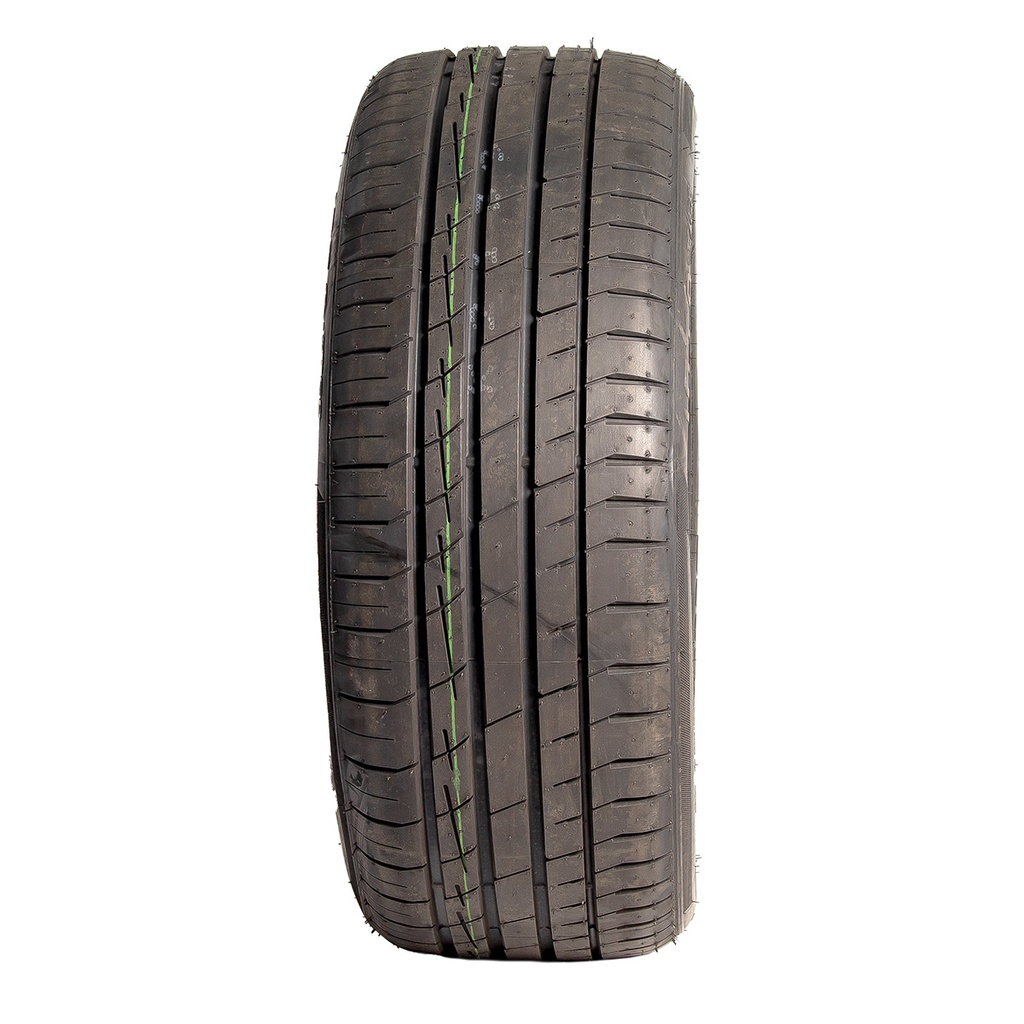 Llanta P 285/45 R21 109W Accelera Iota St68