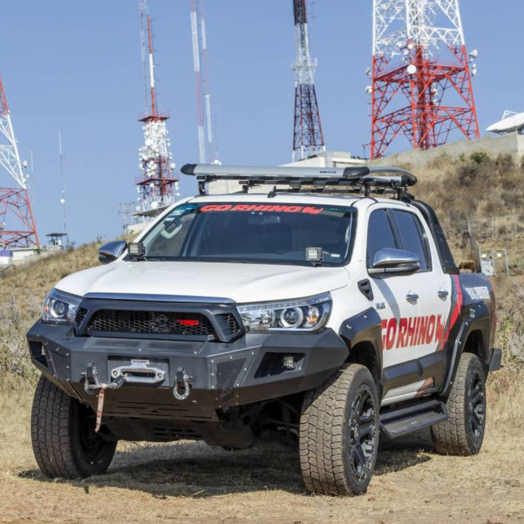 GRILLE GUARD NEGRO MATE TOYOTA RHINO