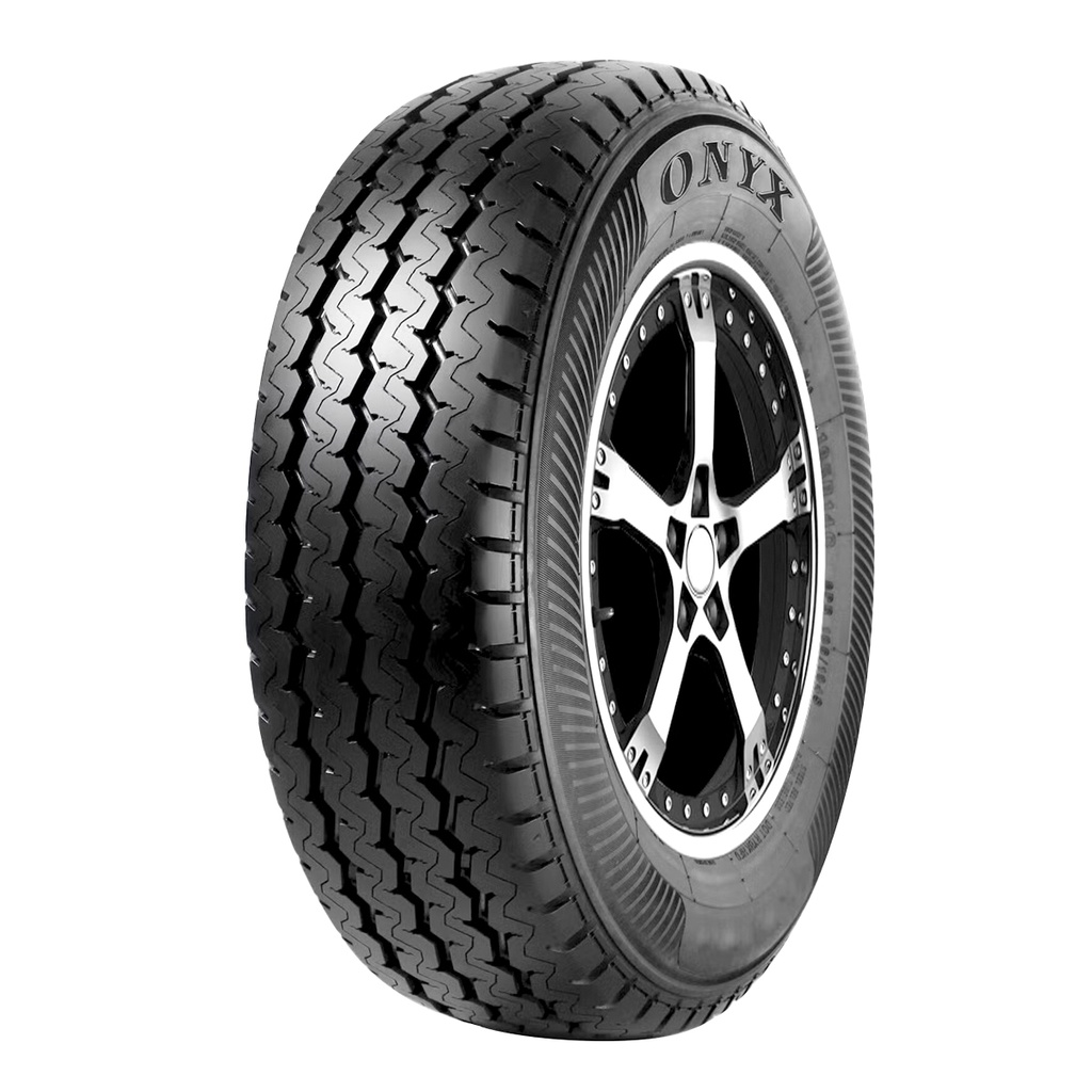 Llanta  195R15C 106/104R Onyx NY-05 8PR